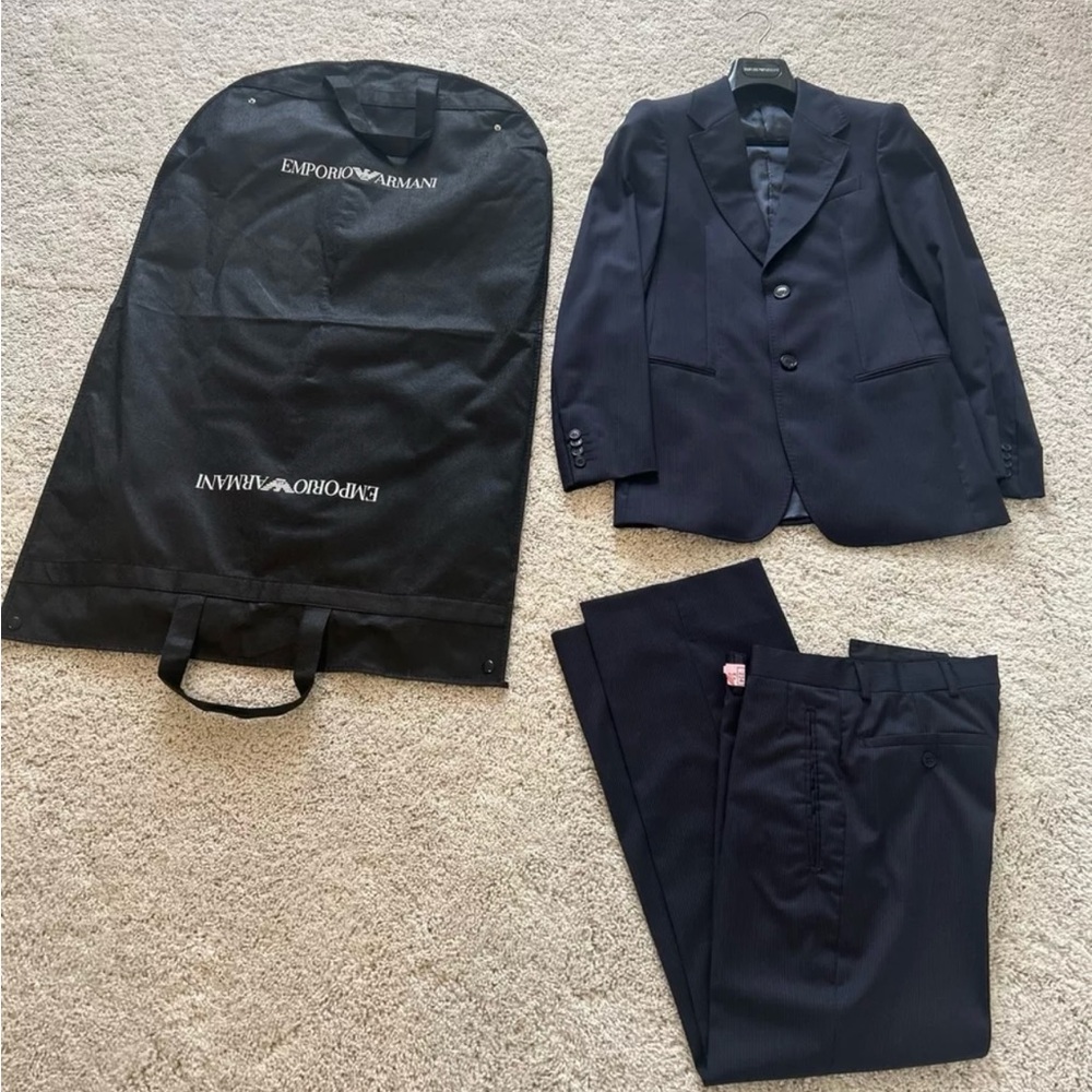 Men’s Emporio Armani Navy Blue Striped Suit W/Original Bag & Hanger Size 34/44